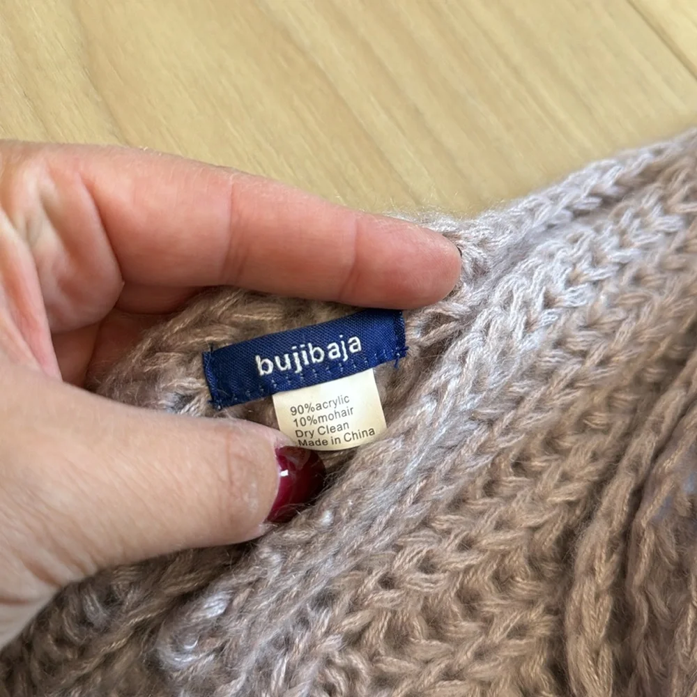 NWOT- BujiBaha Dusty Lavender Knit Scarf